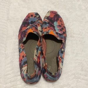 TOMS Alpargata Slip-on Floral Shoes - sz 9